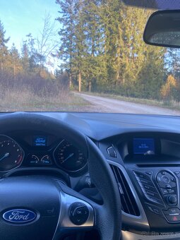 Ford Focus - 4