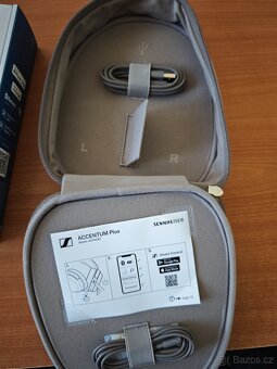 Sluchátka Sennheiser Accentum Plus - 4