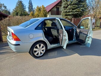 Ford focus 1.6 16V 2004 - 4