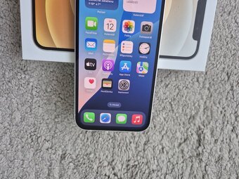 iPhone 12 64gb baterie 93% - 4