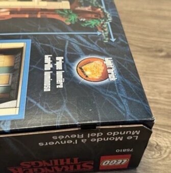 LEGO Stranger Things 75810 Upside Down - 4