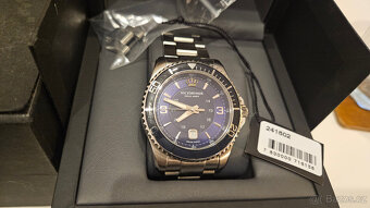 Victorinox 241602 Maverick Large 43mm - 4