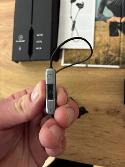Sluchátka JBL Reflect Mini 2 - 4