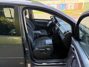VOLKSWAGEN TOURAN 2.0TDI PANORAMA, BEZ KOROZE - 4