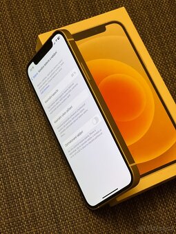 Apple iPhone 12 128GB White - 4