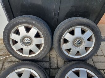 Alu kola vw 5x100 r14 6j et43 pneu 185/60/14 - 4