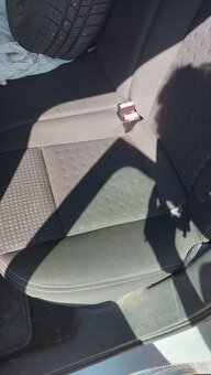Renault megane na náhradní díly pojízdné - 4