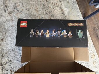 Lego 10365 - 4