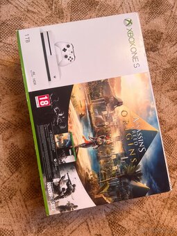 XBOX ONE S - 4