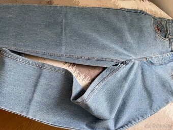 Dámské džíny z Kanady - 4