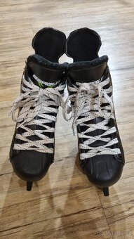 Chlapecké lední brusle 36 - 4