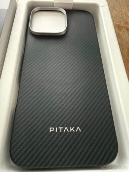 Kryt Pitaka Ultra-Slim Case Classic pro iPhone 16 Pro Max - 4
