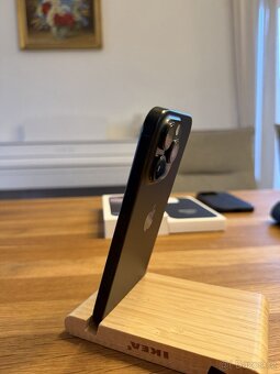 Apple iPhone 16 Pro Black Titanium - 4
