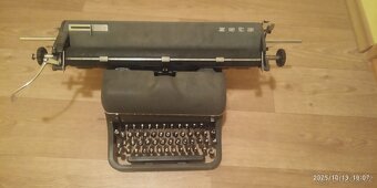 Psací stroj - 4