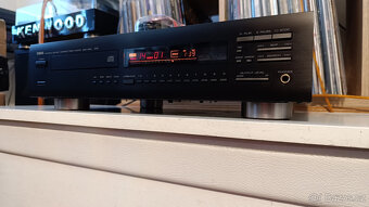 YAMAHA CDX-930 Stereo CD Player / Příslušenství - 4