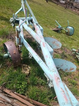 Pluh se třemi radlicemi - 4