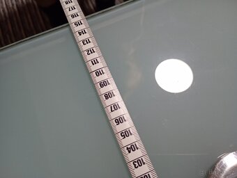 skleněný stůl - 2v1 - 4