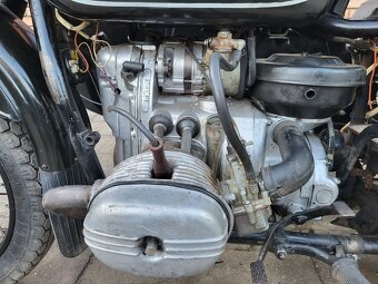 Ural,Dněpr IMZ 650 se side - 4