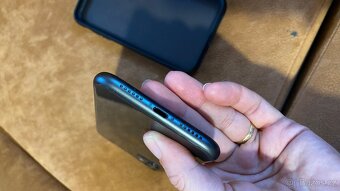 iPhone 11 64GB černý, top stav - 4