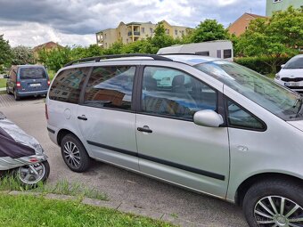 Ford Galaxy 2.3 benzín - 4