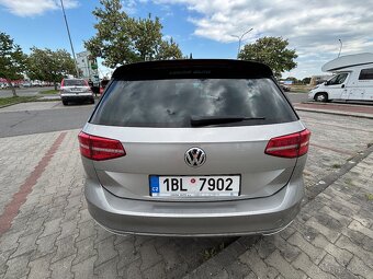 VW Passat Variant R-Line 2.0 TDI Highline - 4