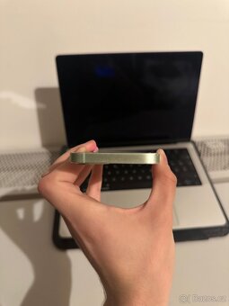 iPhone 12 Mini (64GB) - 4
