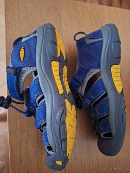 Keen sandály 35 - 4