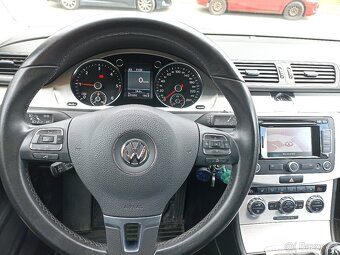 Prodám Volkswagen Passat B7 - 4