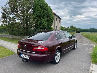 Škoda Superb 2.0TDI DSG - 4