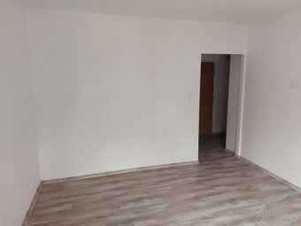 Pronájem bytu Čs. Armády, Kladno. Plocha 39m2 - 4