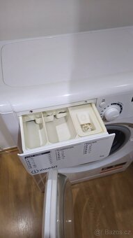 Indesit stáří 2 roky - 4