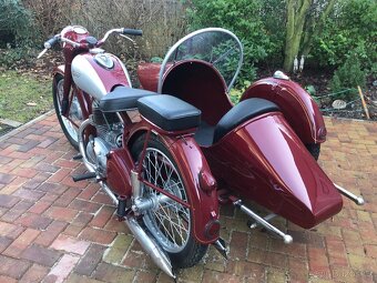 Jawa 250 Pérák - side Tůma - 4
