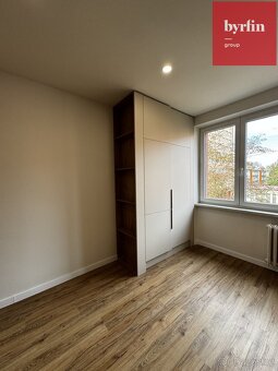 Pronájem bytu 3+kk s balkonem - 4