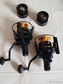 RYBÁŘSKÝ NAVIJÁK KT6000 S BAITRUNNEREM - 4