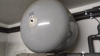 Akumulační nádrž 1000L s regulací - 4