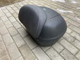 Prodám kufr Givi 46 litrů - 4