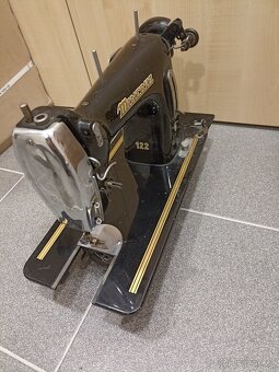 Šicí stroj Minerva 122 – perfektní stav - 4