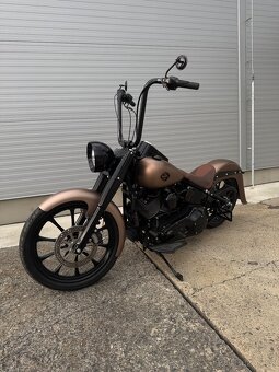 Harley Davidson Softail Heritage 1450 - Custom Chicano - 4