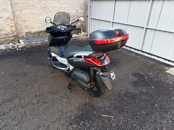 Yamaha x max 125i cz doklady v ceně Šedý. - 4