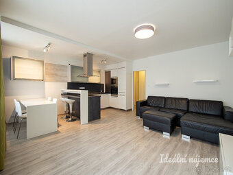 Pronájem bytu 3+kk, V Hůrkách, Stodůlky, 27300 Kč/měs, 74 m2 - 4