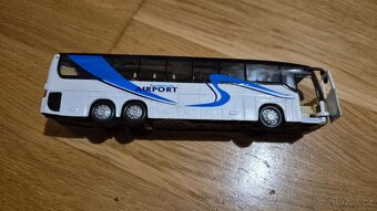 Kovový autobus 18,5 cm - 4