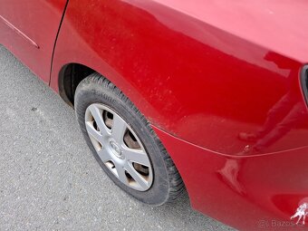 Mazda 3 1.4i 62 kw Klima Model 2005//Na Opravu/// - 4