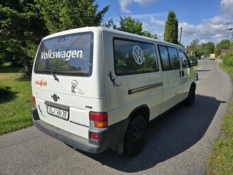 Volkswagen Transporter T4 2,5 TDI 2001 65 kw, spaní a 6 míst - 4