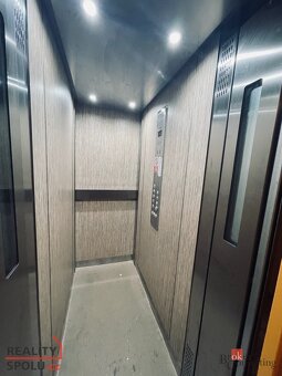 Převod dr. podílu, byty/2+1, 60 m2, Kamenná 5116, 43004 Chom - 4