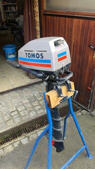 Nafukovací člun s motorem - 4