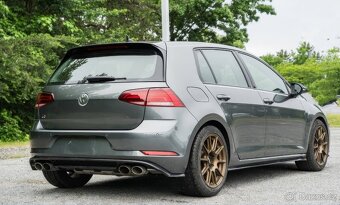 2019 Volkswagen Golf R AWD 2.0 - 4
