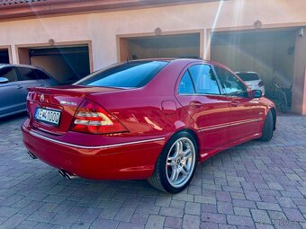 Mercedes Benz C55AMG - 4