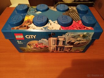 LEGO City 60270 Policejní box s kostkami - 4