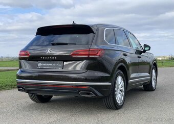 VW Touareg 3.0 TDi 210 kW/DSG /4×4/FULL LED/2xAlu/12.2020 - 4
