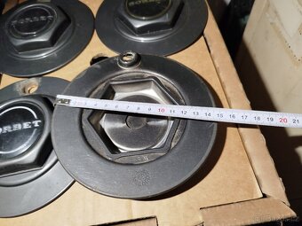 Středové poklička Borbet A - 4